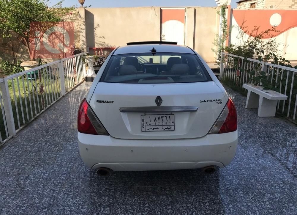 رينو سافران